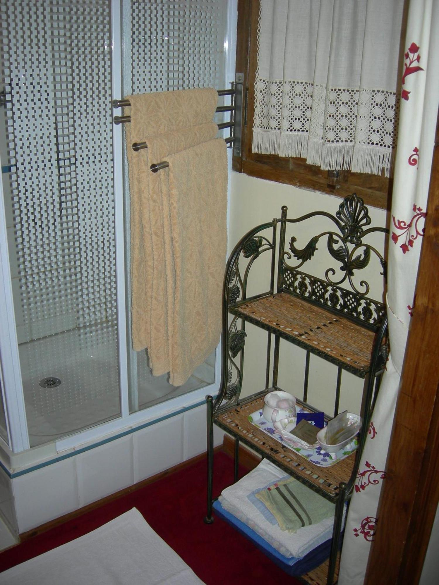 La Ferme Rose Bed & Breakfast Cergy Luaran gambar